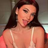 leahjamesxo from onlyfans