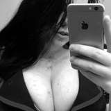 xoglitchyy from onlyfans